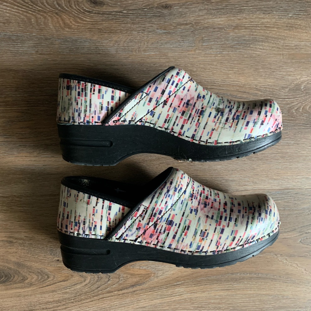 Sanita clogs size 38